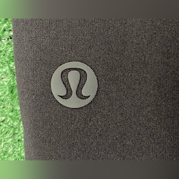 Lululemon On The Fly Black Jogger Pants Womens Size 4 - Picture 7 of 7